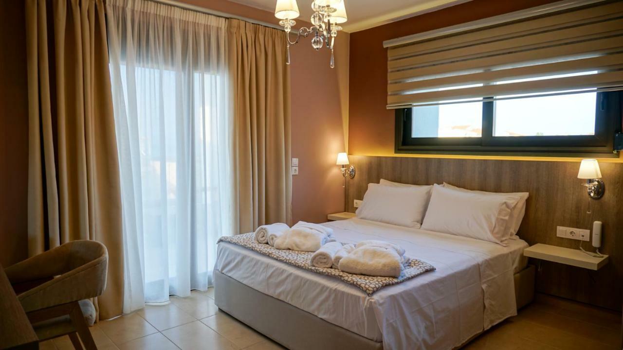 Agnes Deluxe Hotel Pefkochori Ngoại thất bức ảnh